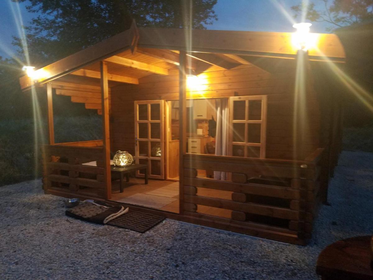 West Pool Cabin Lincoln Buitenkant foto