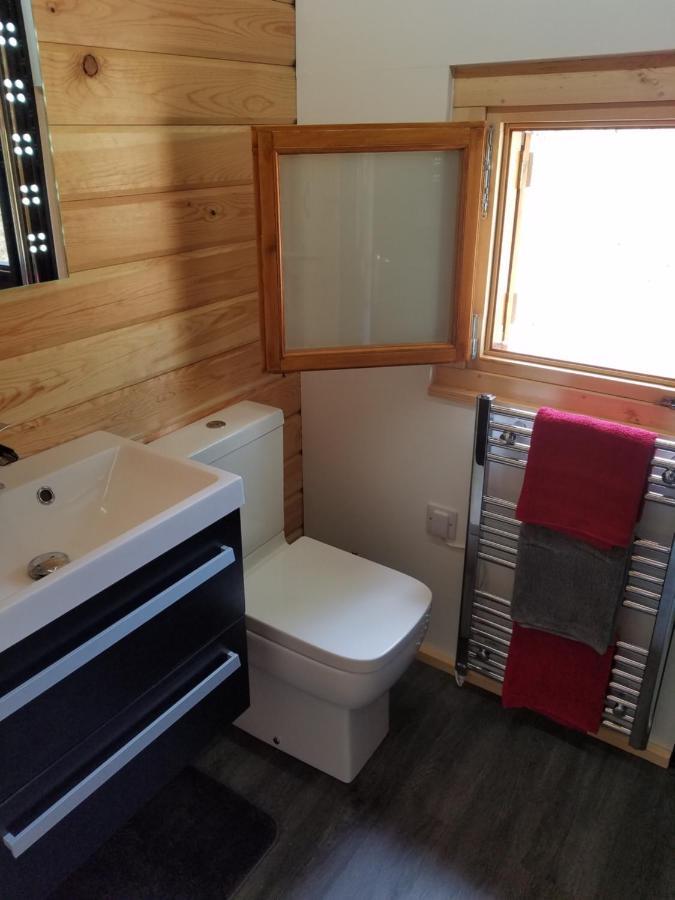 West Pool Cabin Lincoln Buitenkant foto