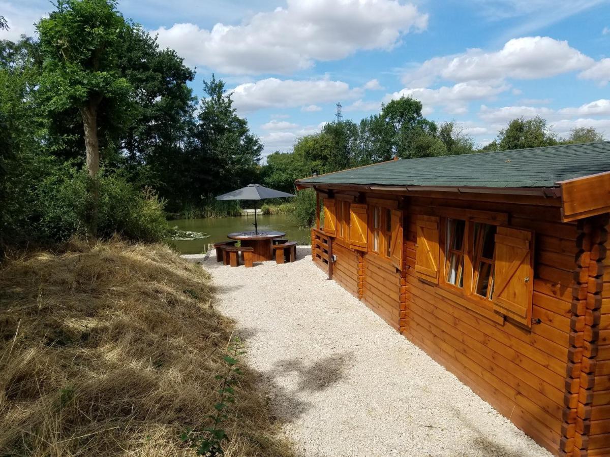 West Pool Cabin Lincoln Buitenkant foto